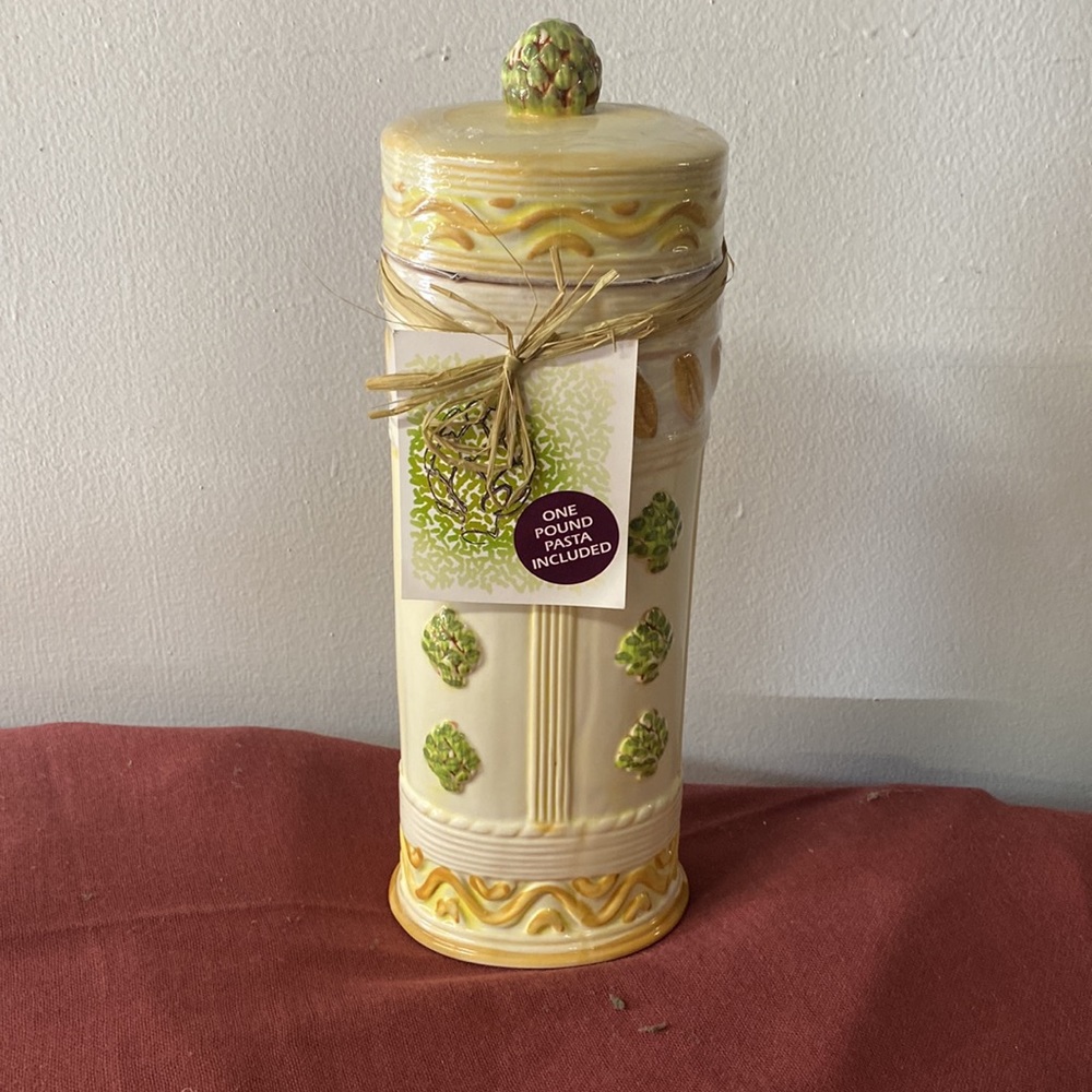 Ceramic pasta holder - Picture 3 of 6